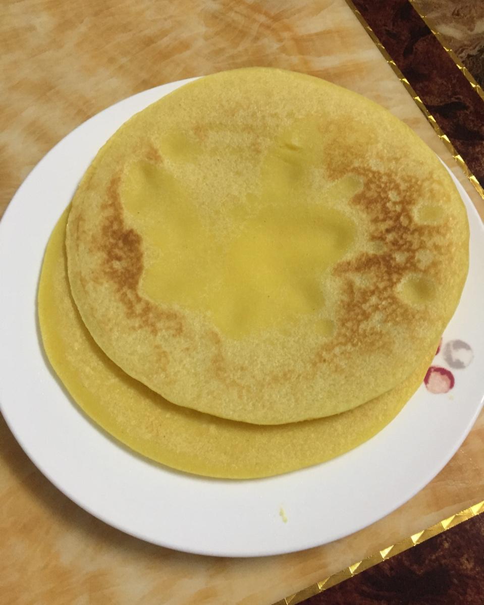 玉米面鸡蛋饼