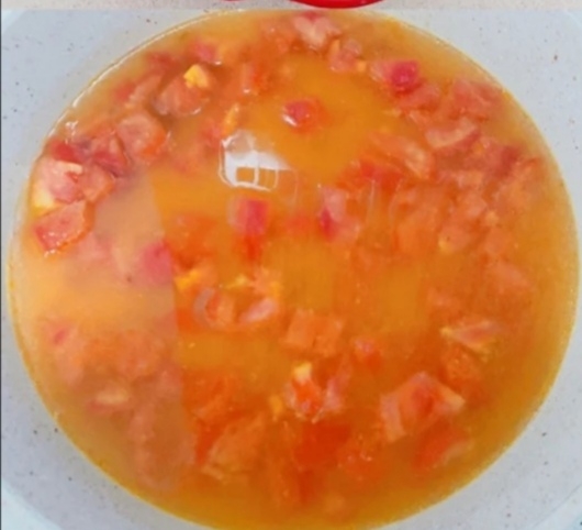 减脂餐｜番茄虾滑粉丝汤，汤鲜味美～的做法 步骤7