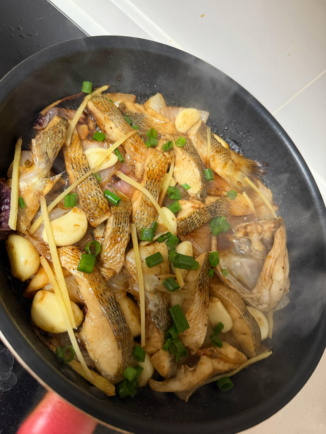 春日食鲜！快手家常菜｜砂锅焗鲈鱼