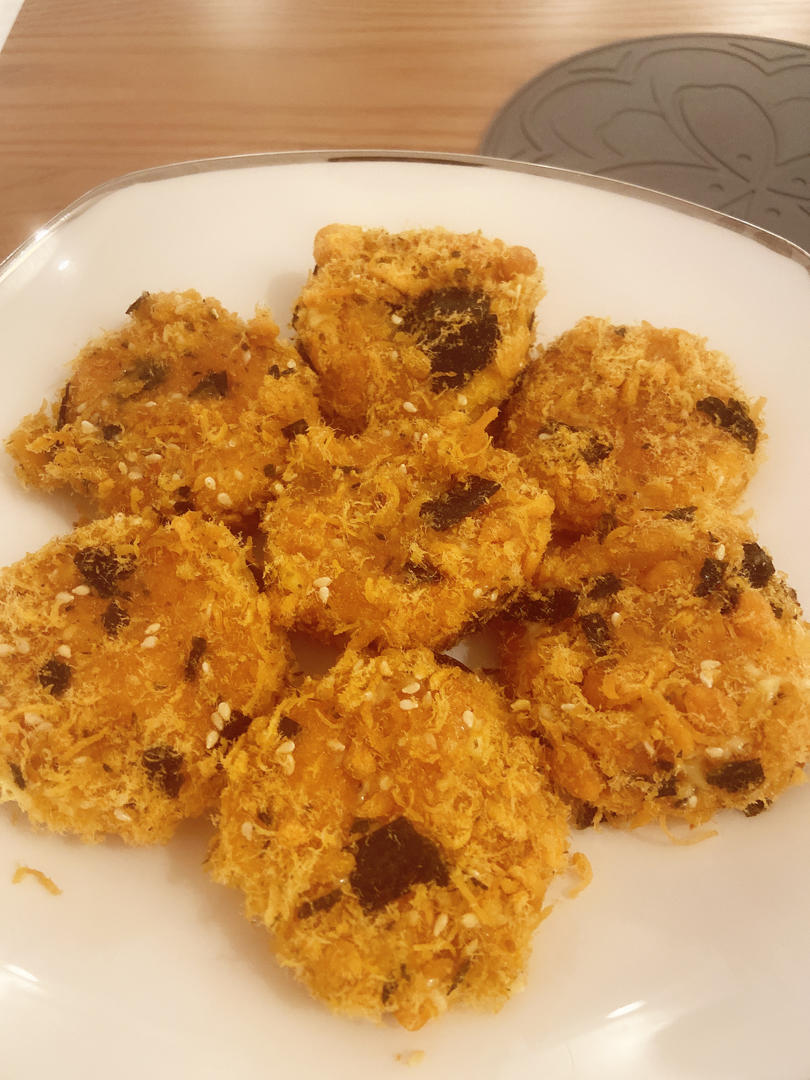 美味海苔肉松小贝