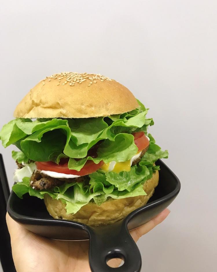 自制营养肉饼汉堡包