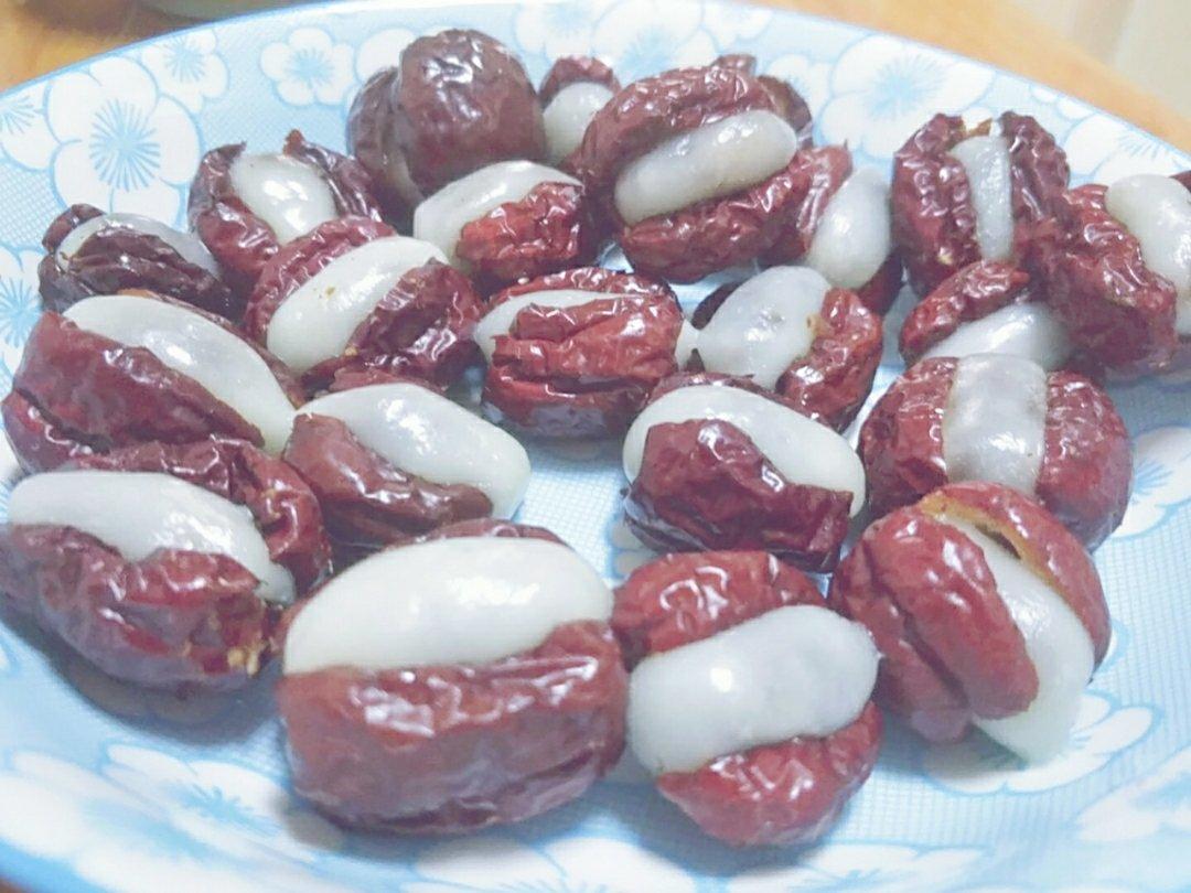 心太软— 红枣夹糯米粉