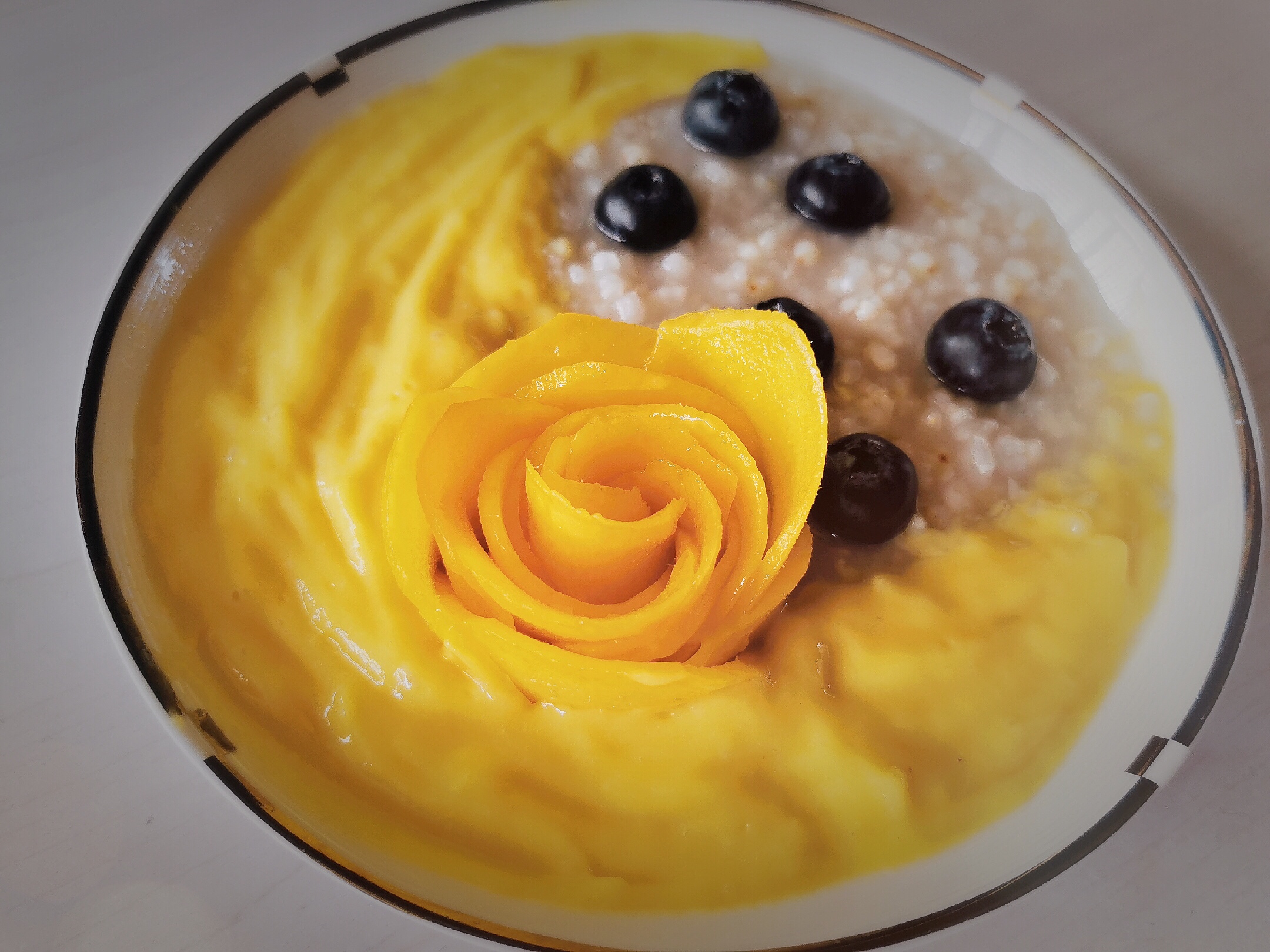 健康早餐 燕麦 荞麦粥配芒果榴莲慕斯的做法