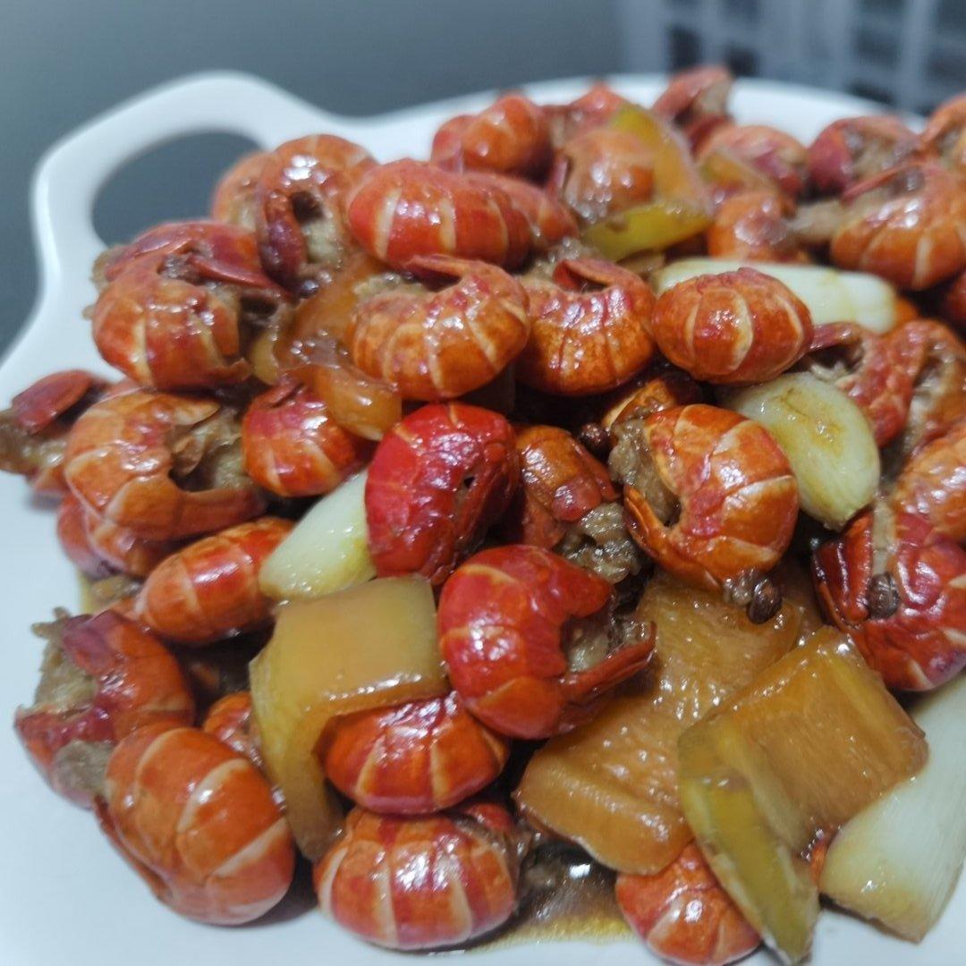 超简单的爆炒虾尾