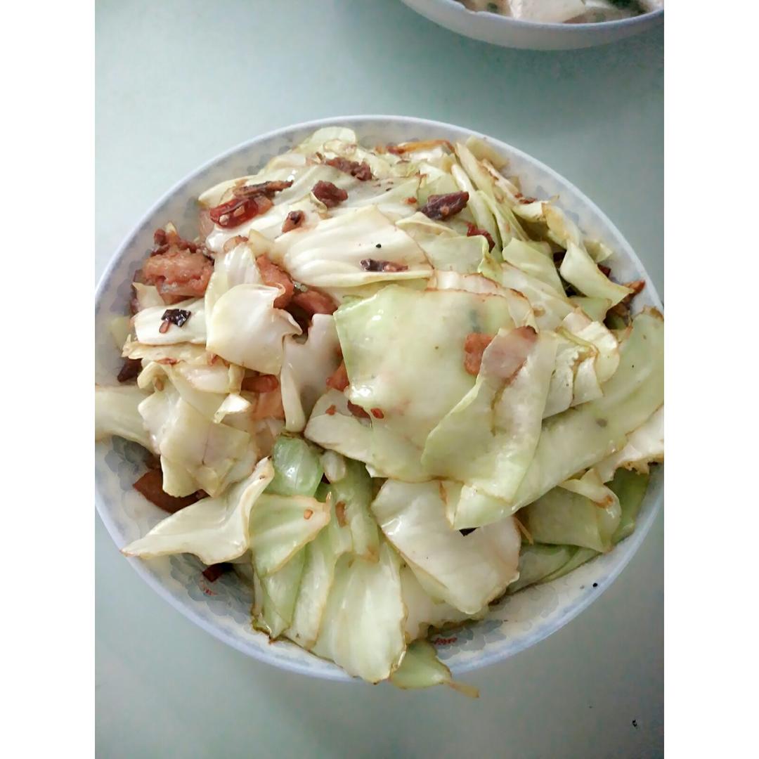 干锅手撕包菜