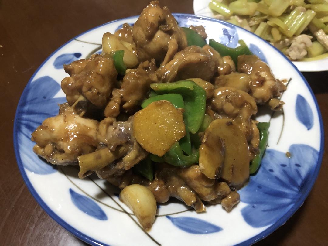 广式三杯鸡 肉香味浓 做法简单
