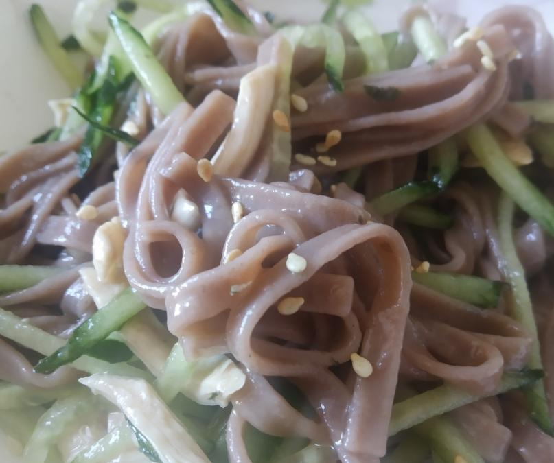 凉拌荞麦面(低脂)的做法