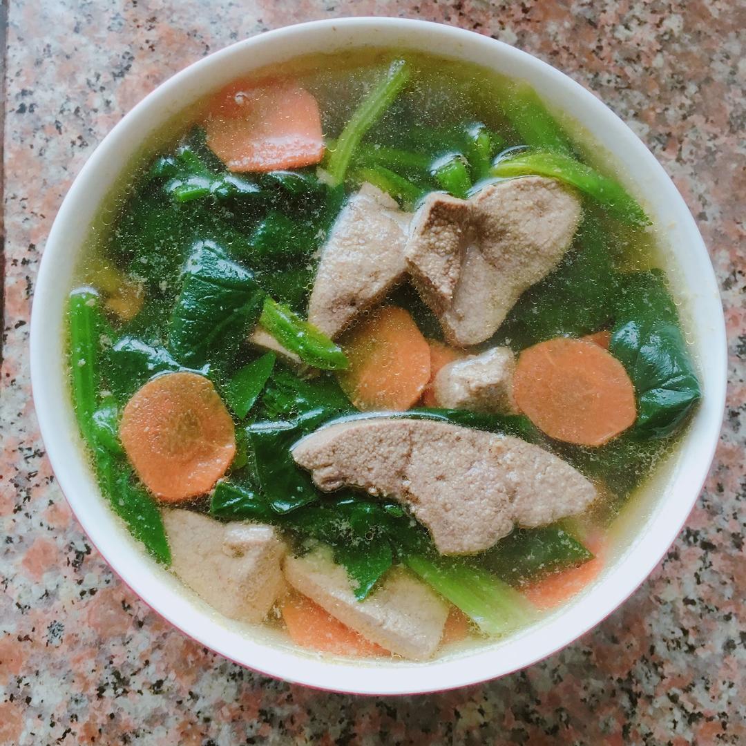 菠菜猪肝汤