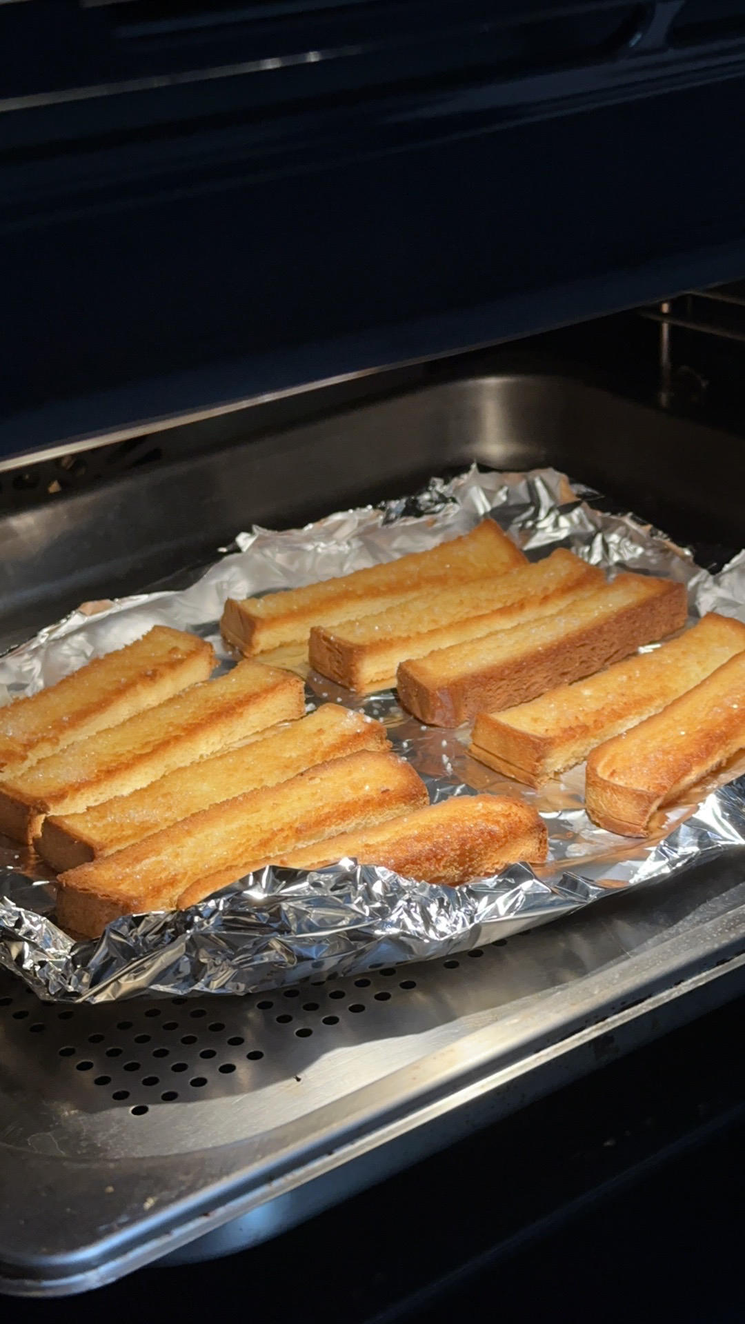 黄金烤吐司🍞条｜太香了