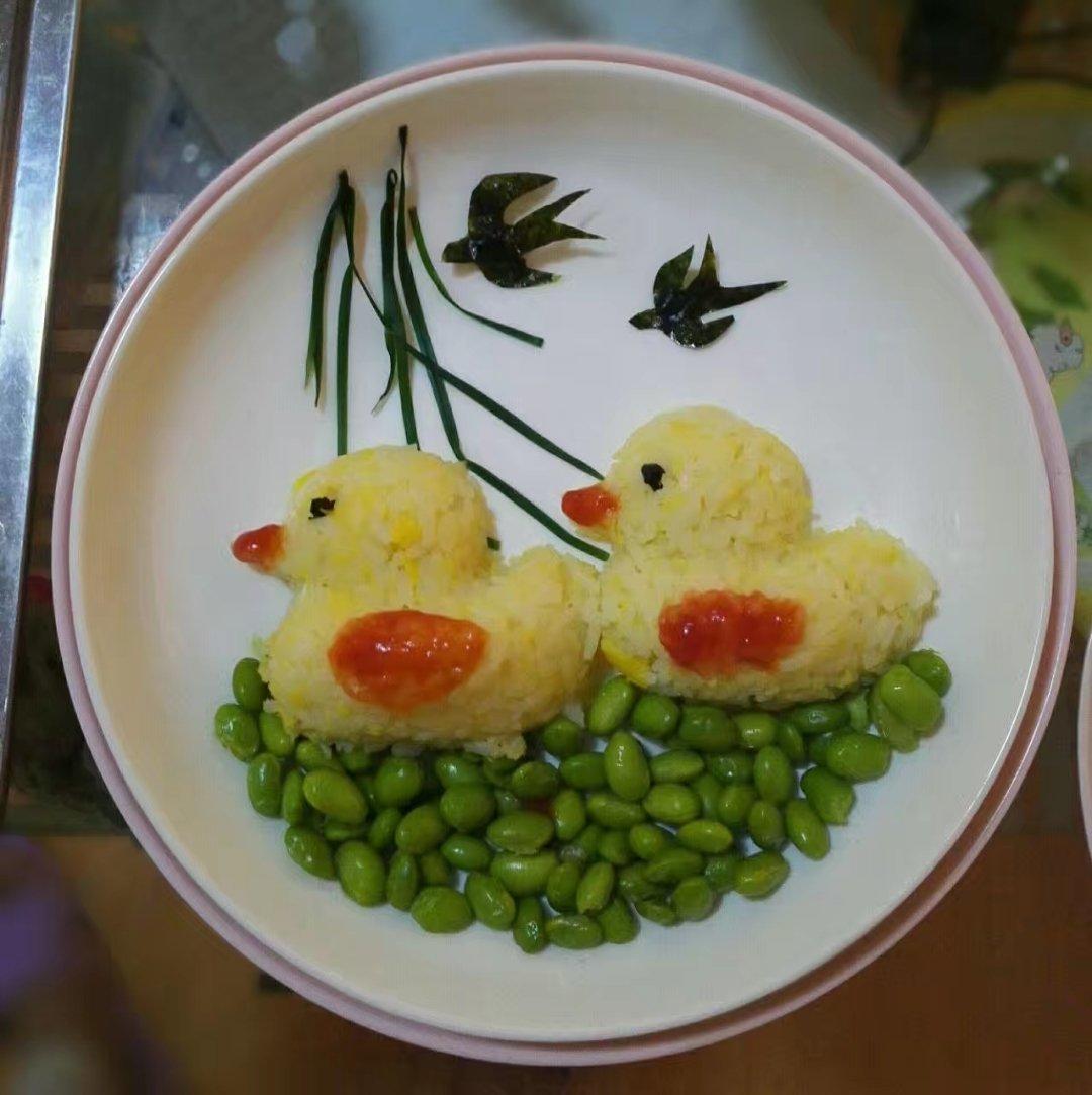 巧用吐司制作国画版创意餐