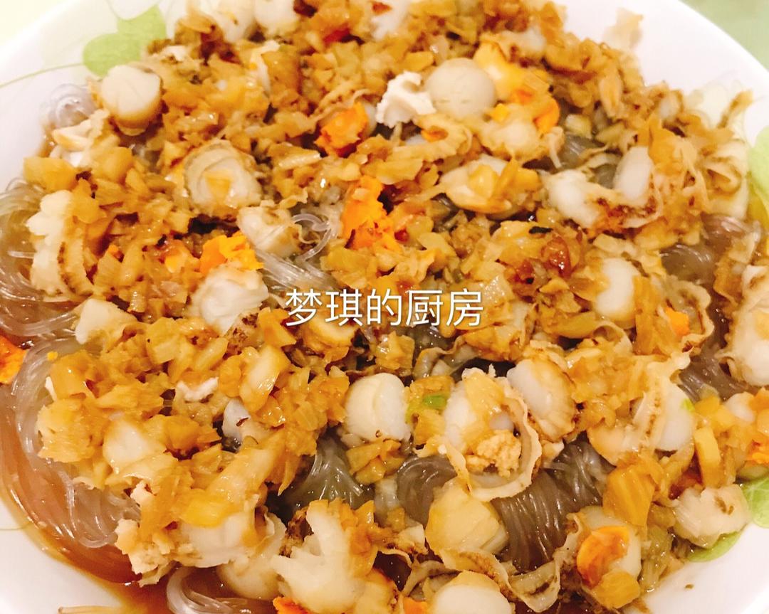 年夜饭：蒜蓉粉丝蒸扇贝的做法