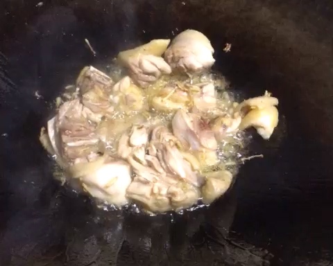 菠萝炒鸡的做法 步骤8