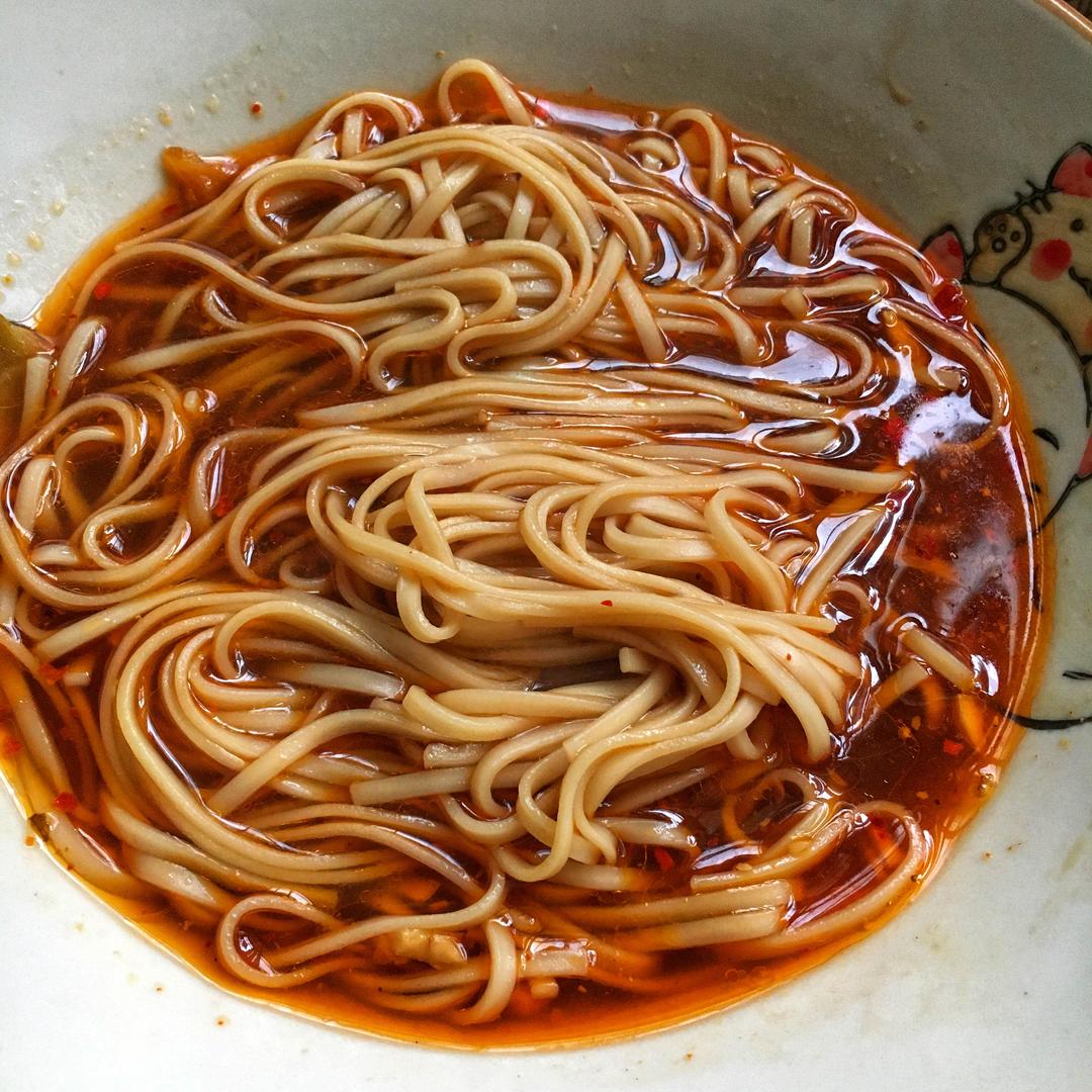不知道正不正宗但超级好吃的重庆小面