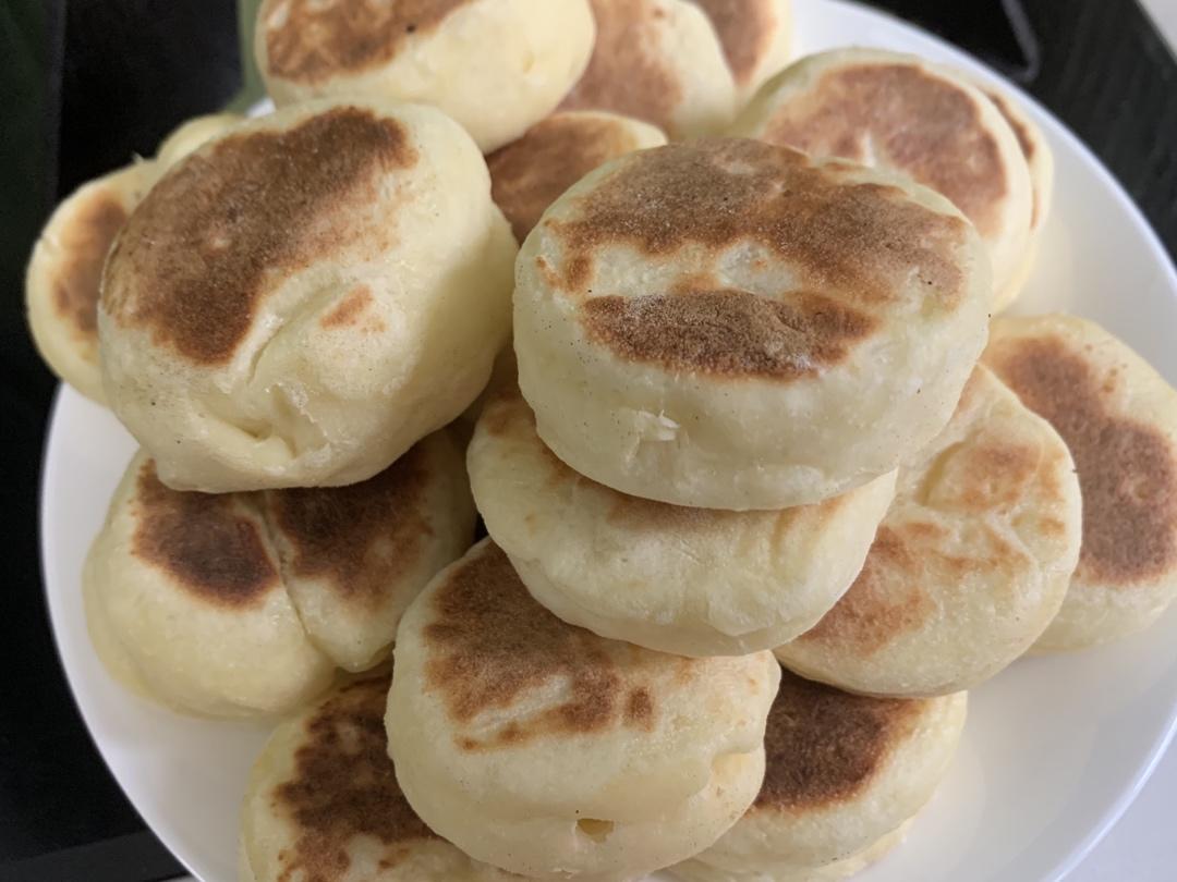 平底锅烙出来的·养胃山药饼·小面包