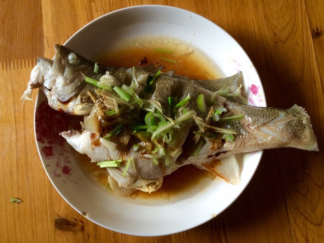 清蒸鲈鱼