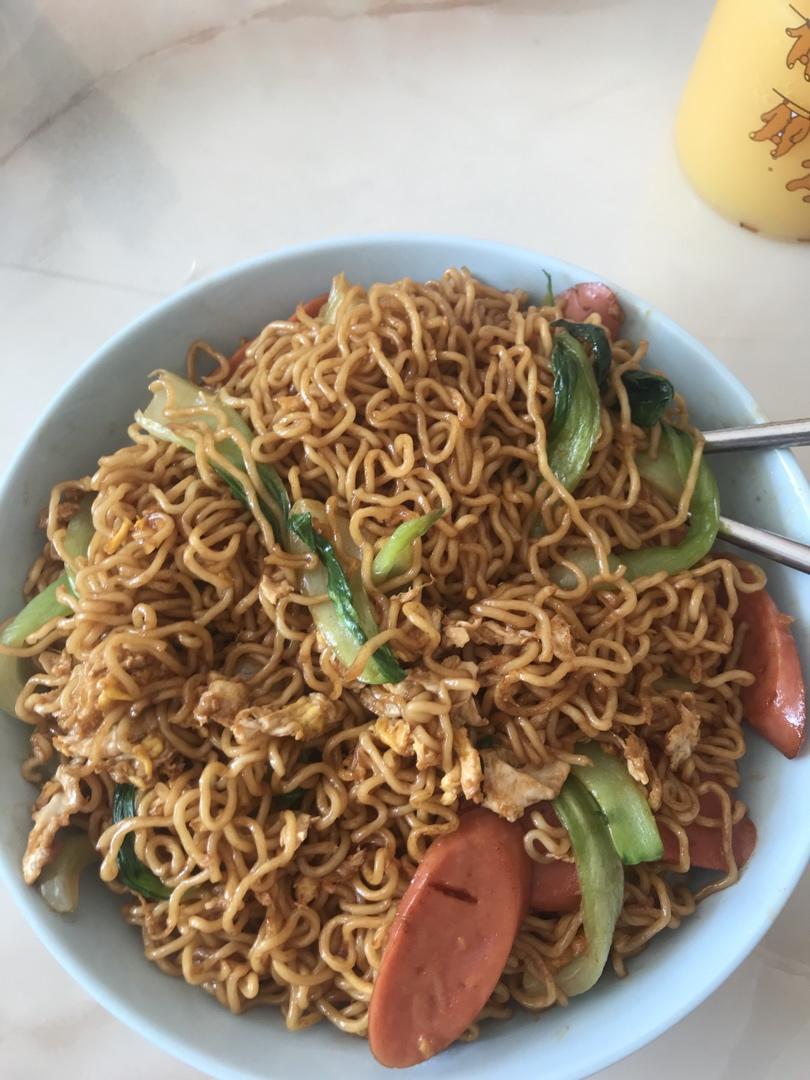 秒杀路边摊的炒方便面