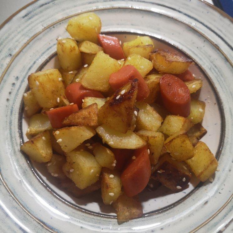 香辣过瘾的孜然土豆火腿，比路边摊还好吃