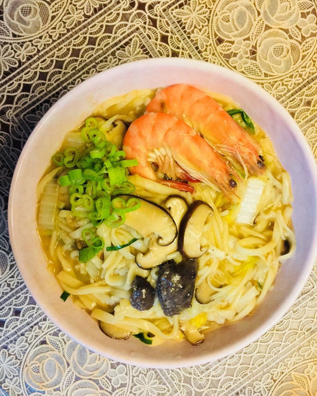 海鲜卤面