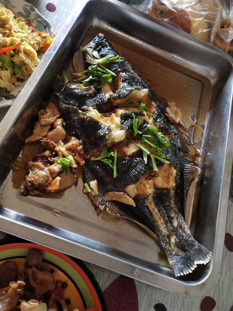 〈炖鸦片鱼〉，厚厚的鱼肉。欣小厨 😉