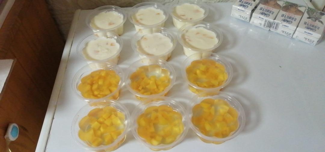 芒果奶冻（白凉粉版）