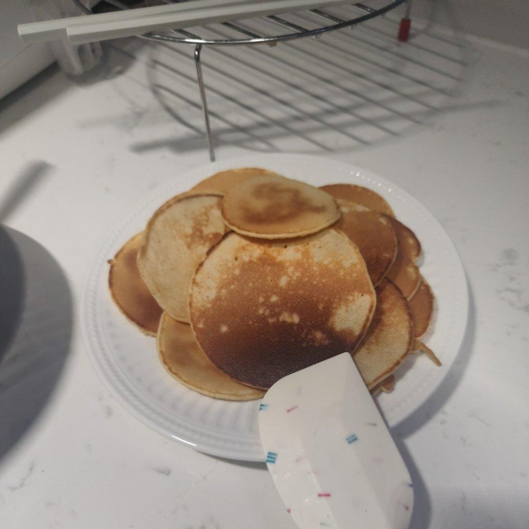 松饼（酒店配方，家里平底锅就可以做，小朋友最爱）