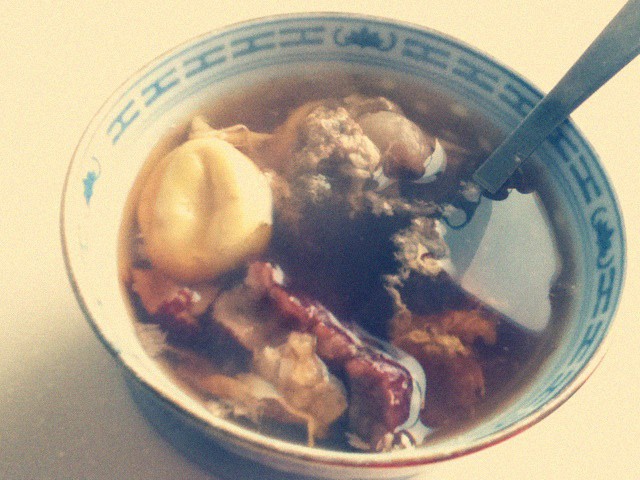 桂圆酒酿水铺蛋