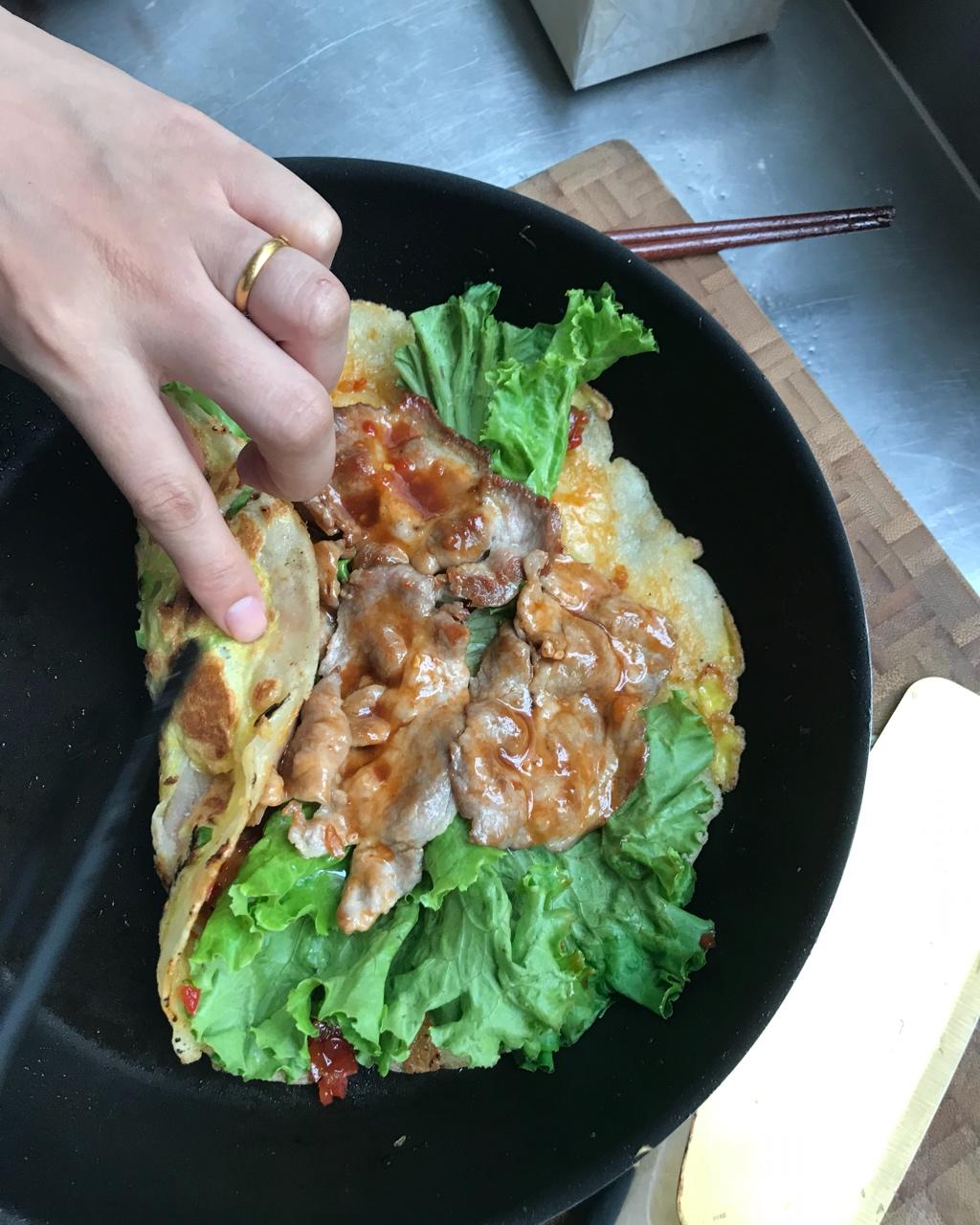 快手早餐—小时候的味道之蛋饼