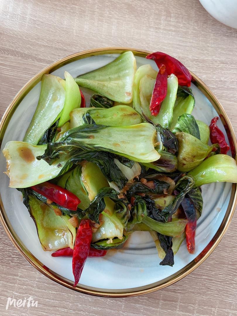 素炒小油菜