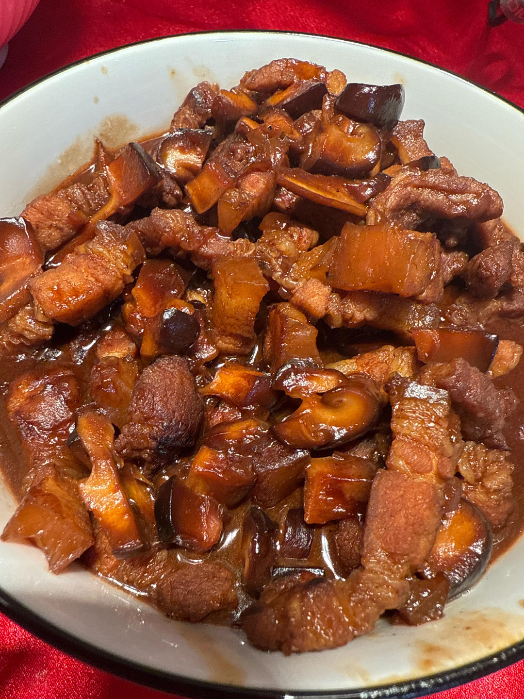 香菇卤肉饭造起来