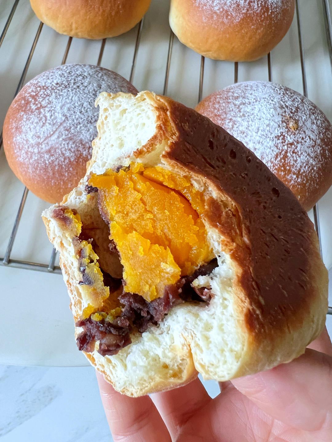 豆沙蛋黄面包～好吃到哭～