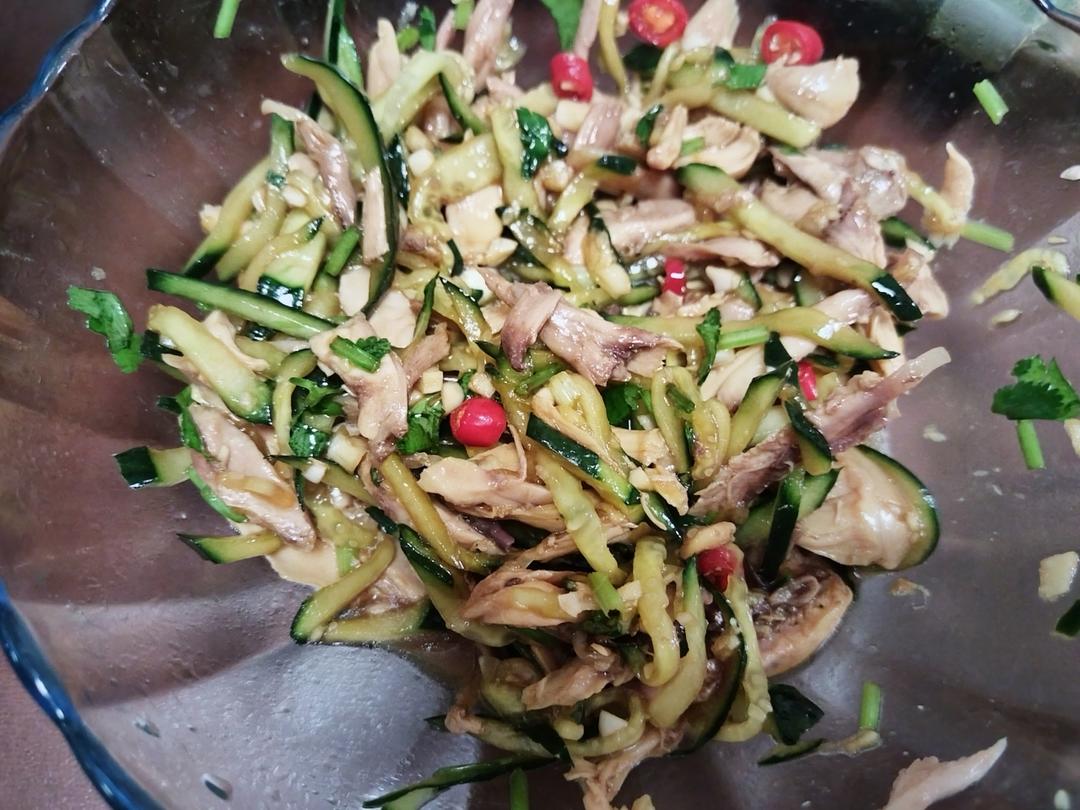 🥰简单好吃手撕鸡腿肉🍗零脂肪凉拌菜