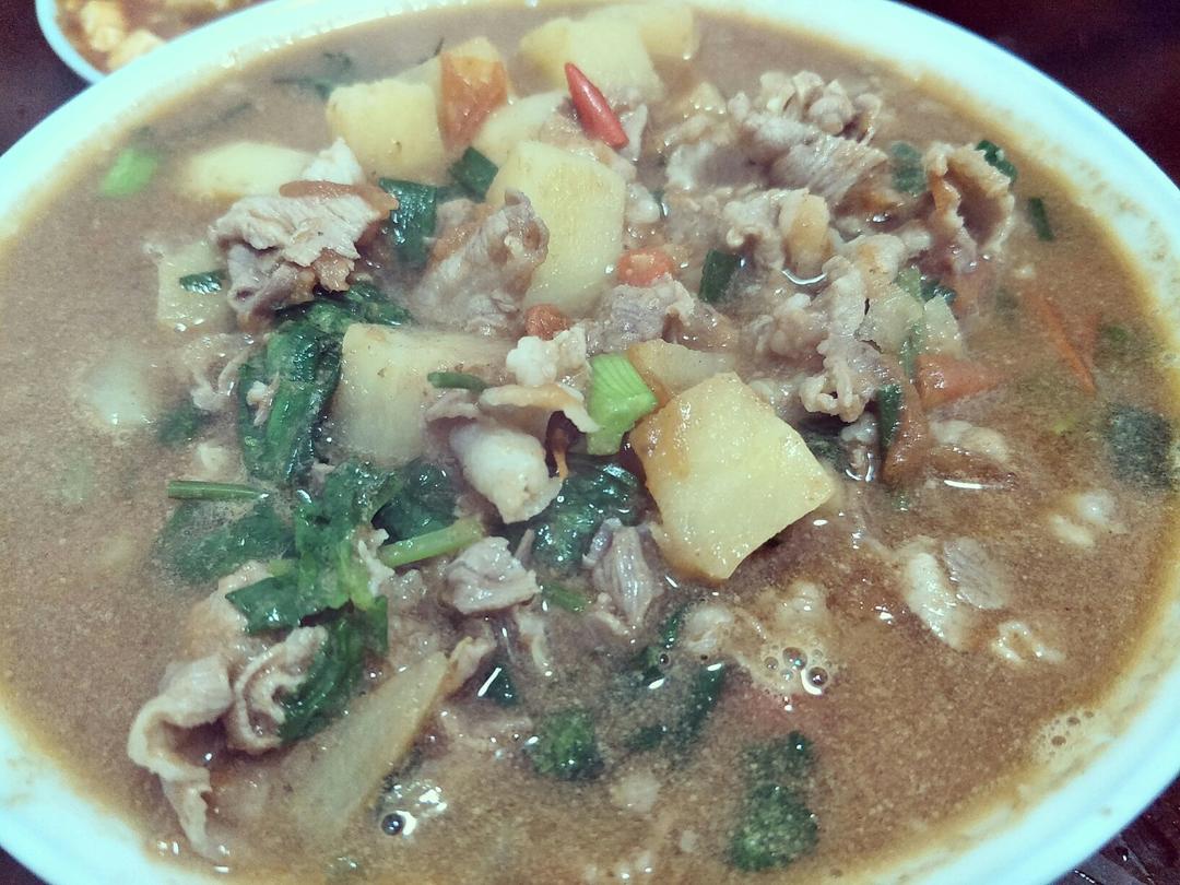 番茄土豆肥牛锅