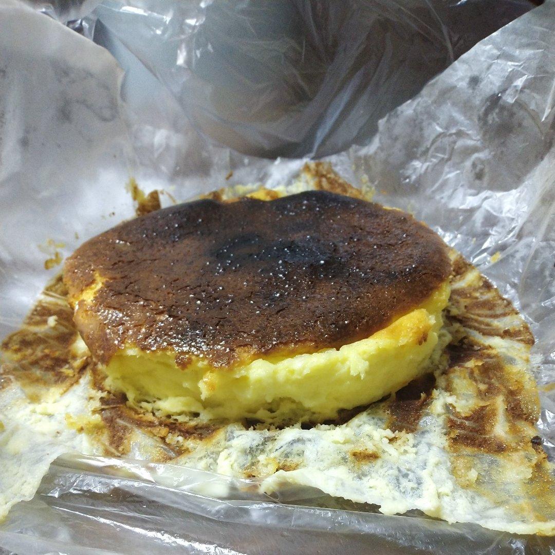消耗马斯卡彭（模仿巴斯克芝士蛋糕）