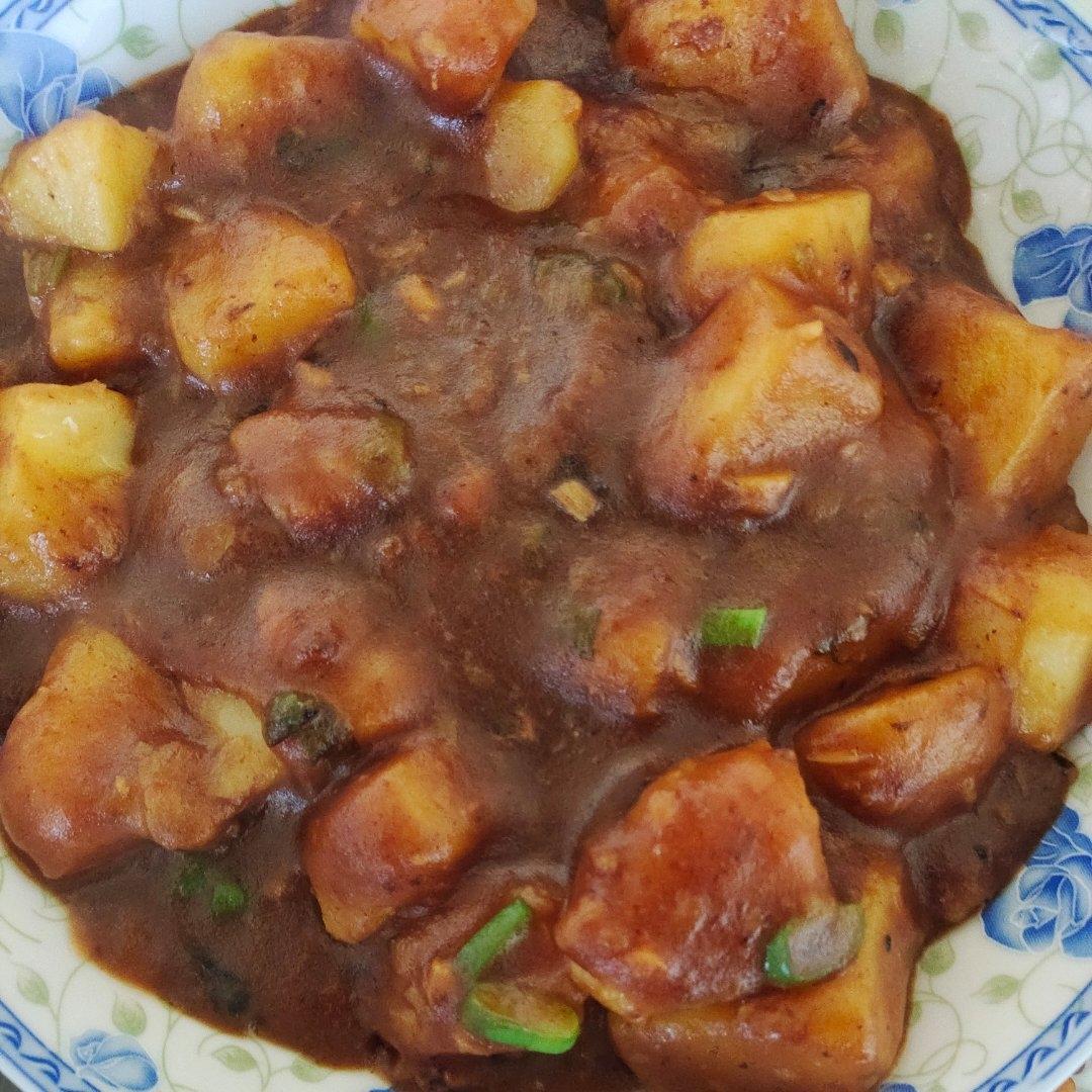 🔥巨下饭，软糯入味！比肉还好吃的红烧土豆