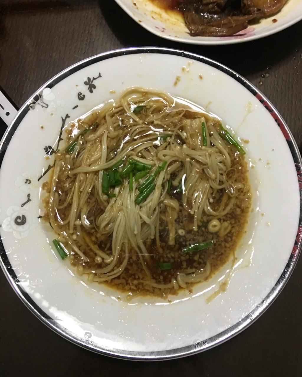 蒜蓉蒸金针菇