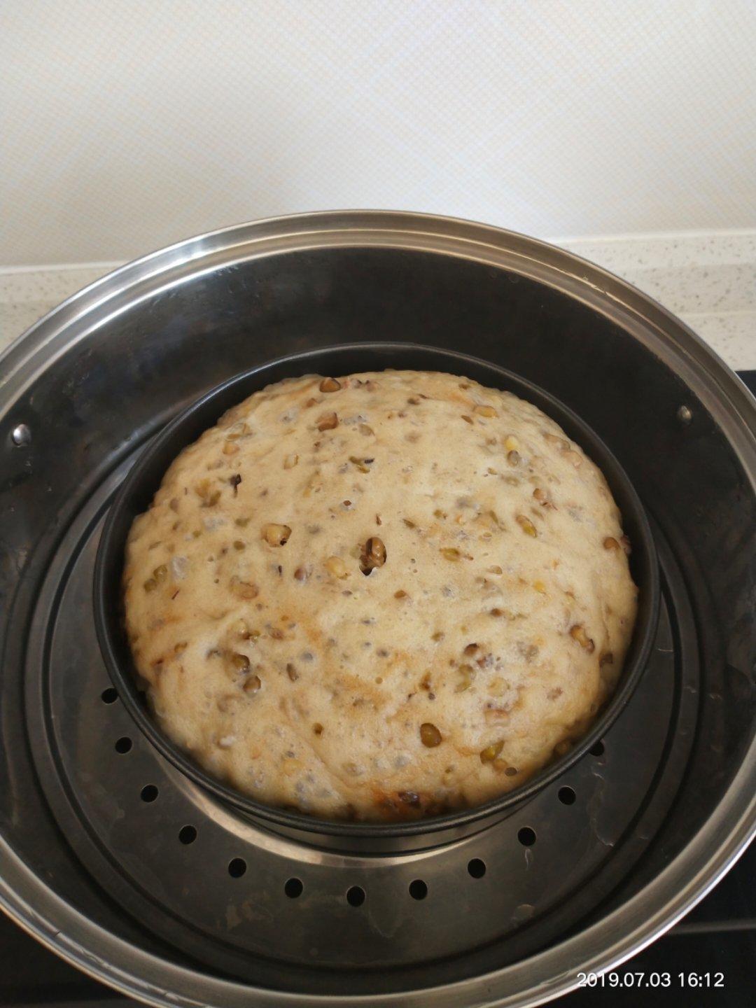 好吃不上火 ～ 绿豆紫米发糕