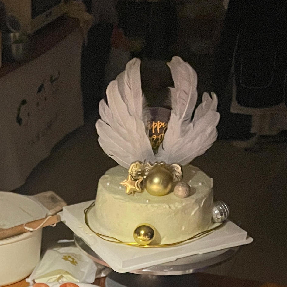 （制作时长5分钟左右）简单粗暴的做一只戚风｜视频及gif