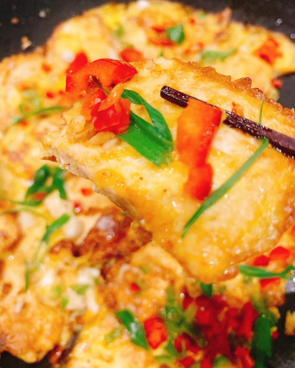 不一样的鸡蛋煎豆腐（好看又好吃）
