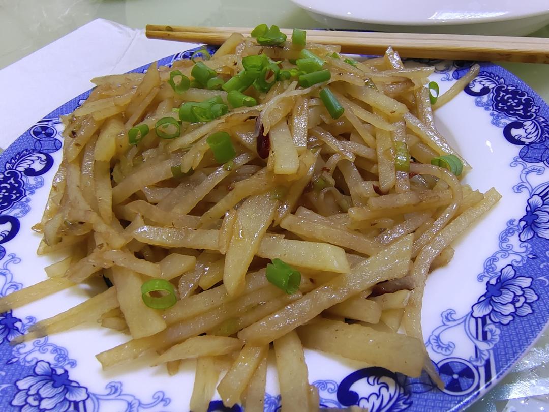 酸辣土豆丝的家常做法 超级下饭