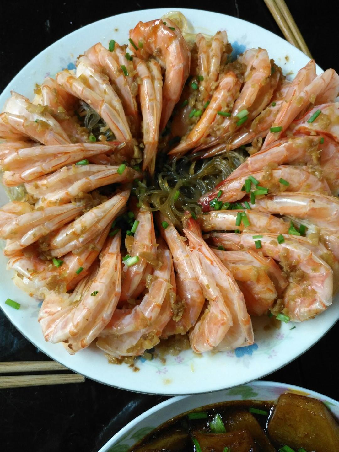 蒜蓉粉丝蒸大虾