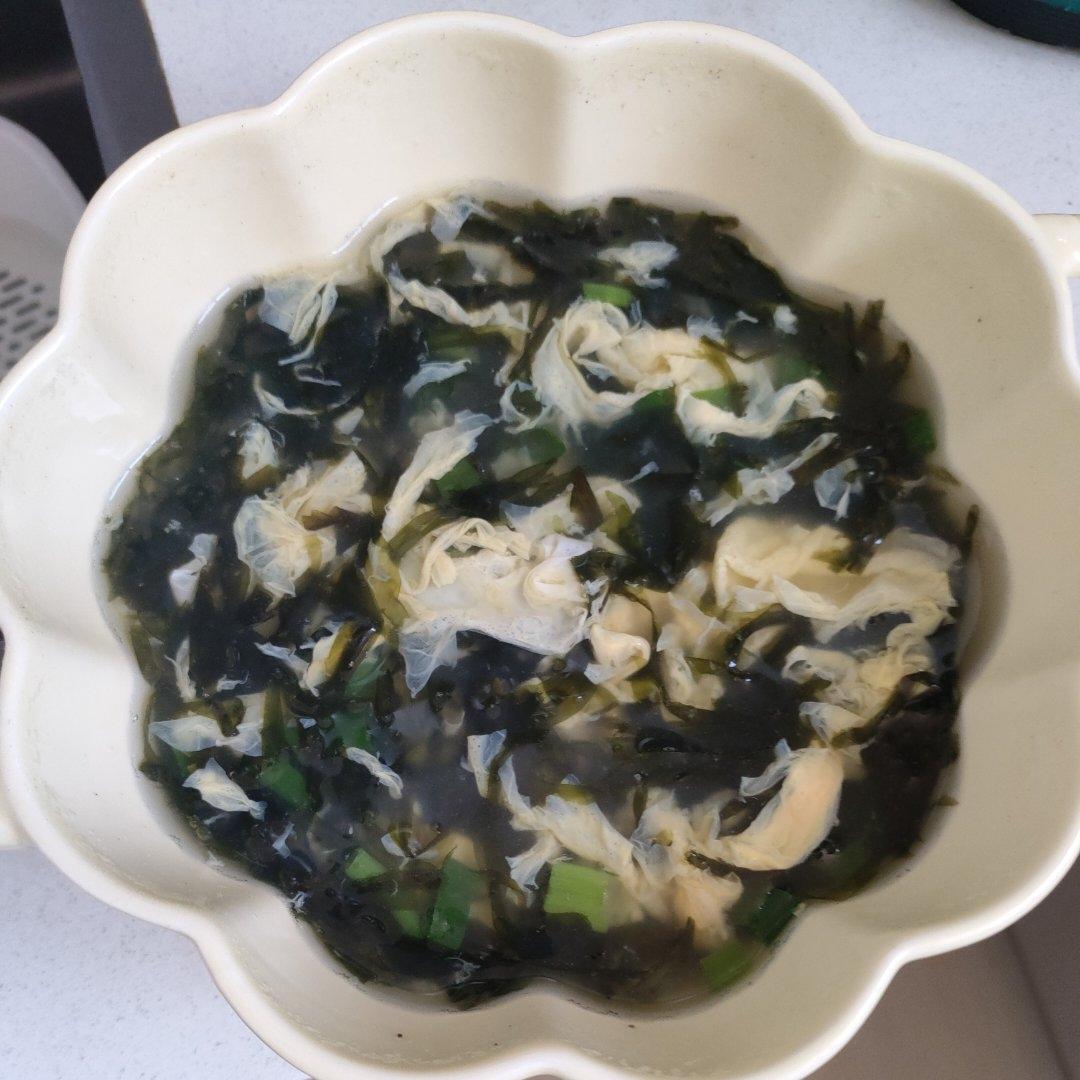 最鲜美好喝的「紫菜蛋花汤」