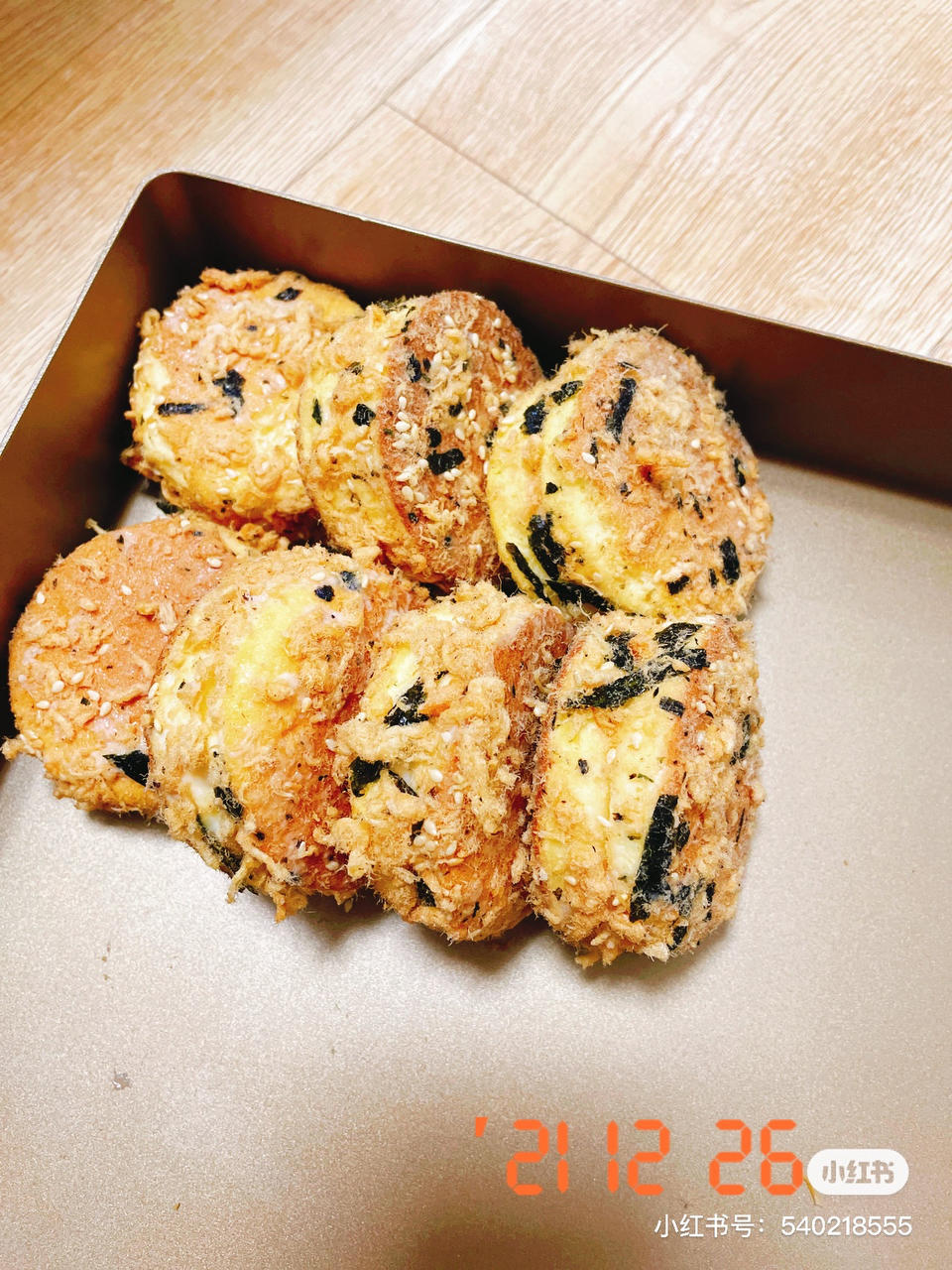 美味海苔肉松小贝