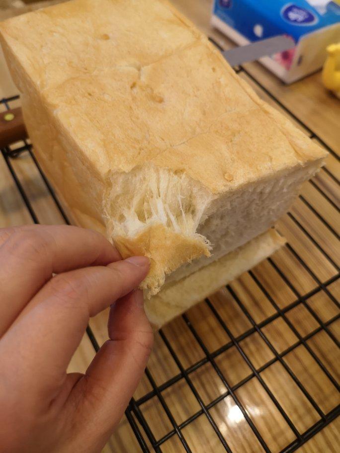 软到拿不起来的生吐司