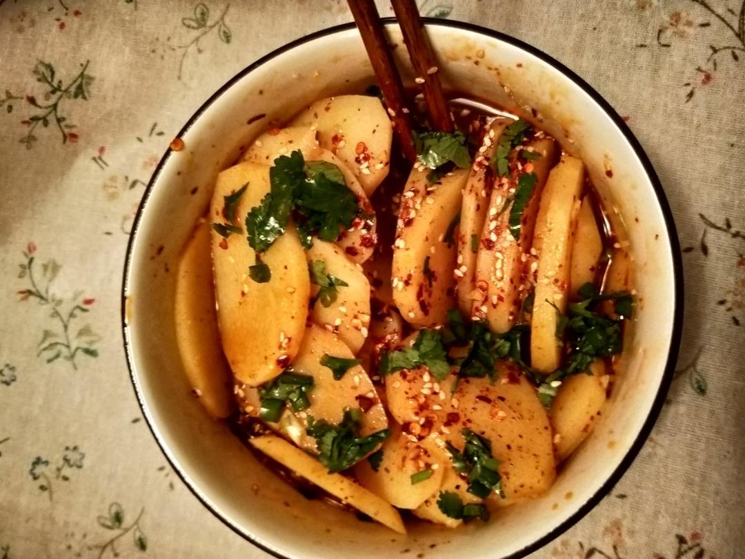 兰州风味麻辣土豆片（又名：通渭路土豆片、马三洋芋片）