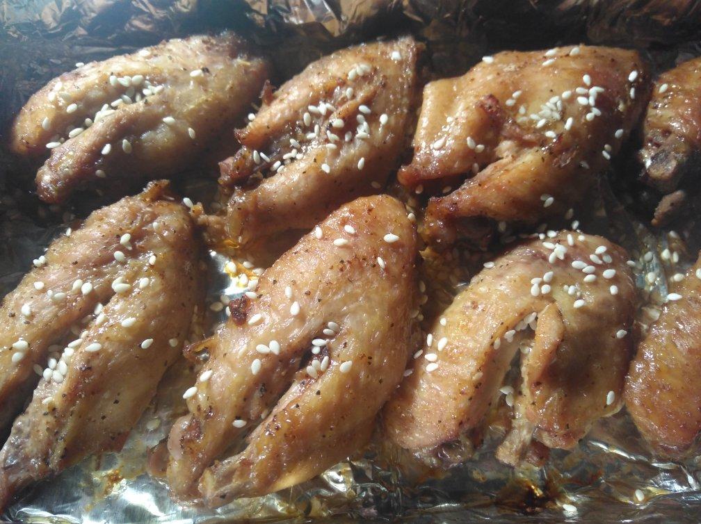 不舔手指算我输‼️做法超简单的鲜嫩多汁秘制小鸡翅🔥