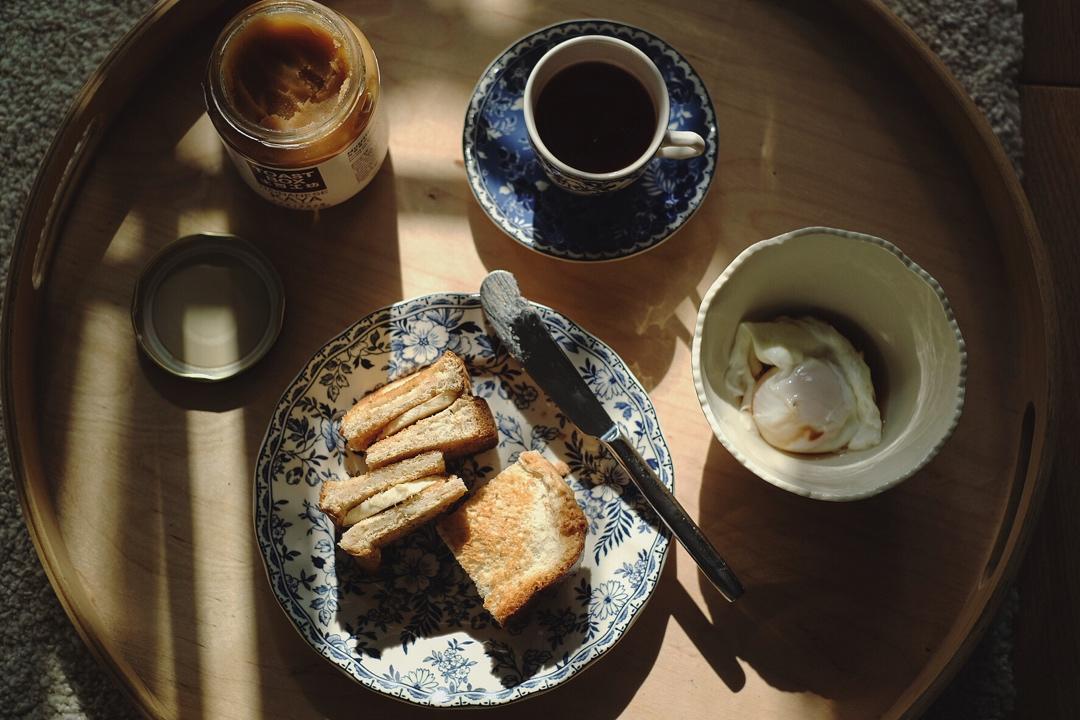 咖椰吐司+半熟蛋