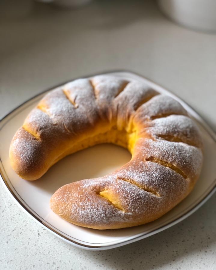 好吃到疯的南瓜奶酪软欧包