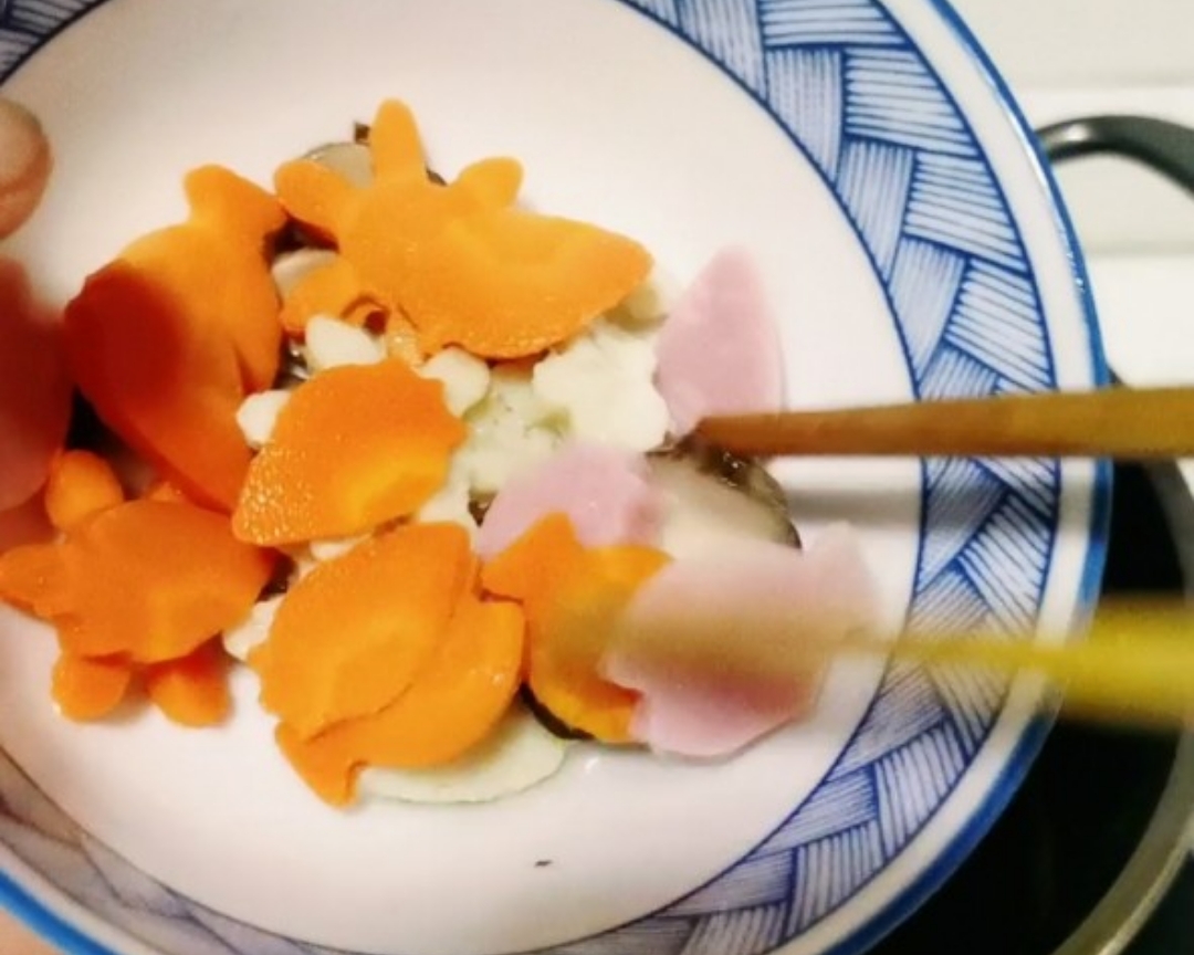 小孩爱吃的菠萝蛋包饭的做法 步骤10