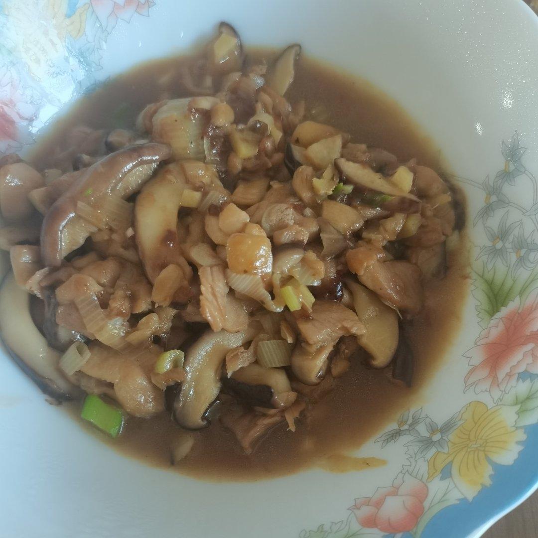 香菇滑鸡