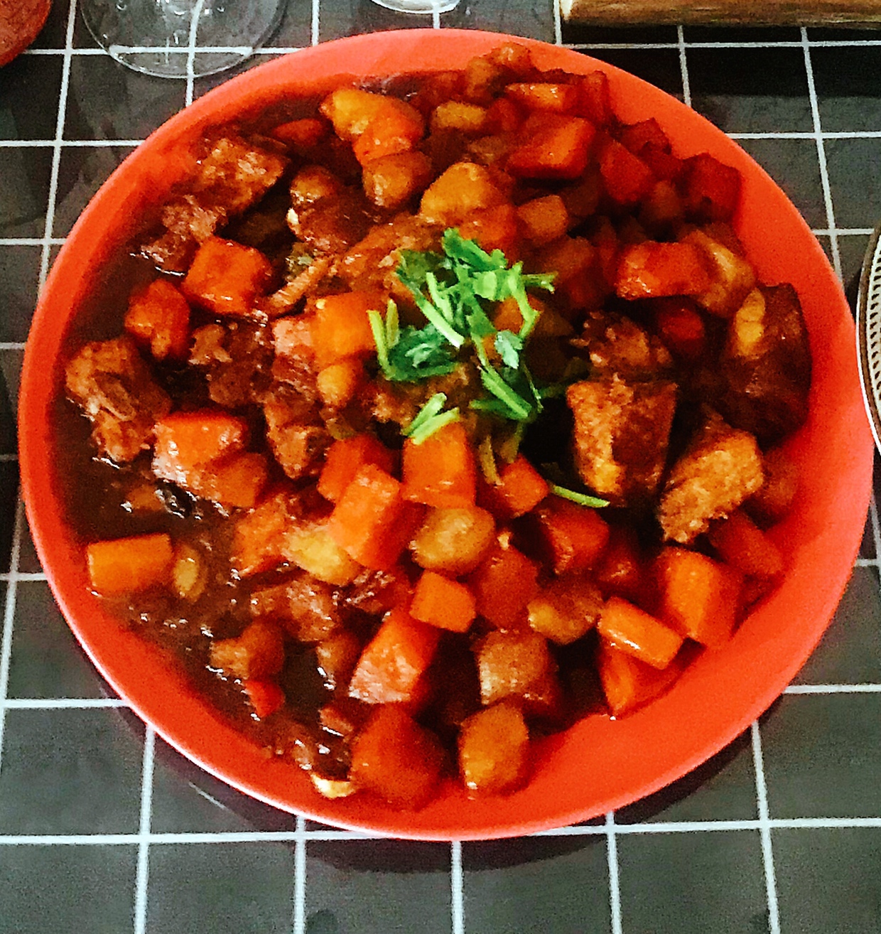 红烧排骨+土豆胡萝卜